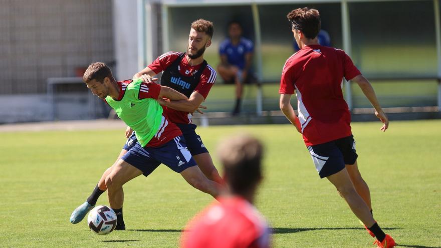 Osasuna se ejercita este miércoles en Tajonar a más de 30ºC