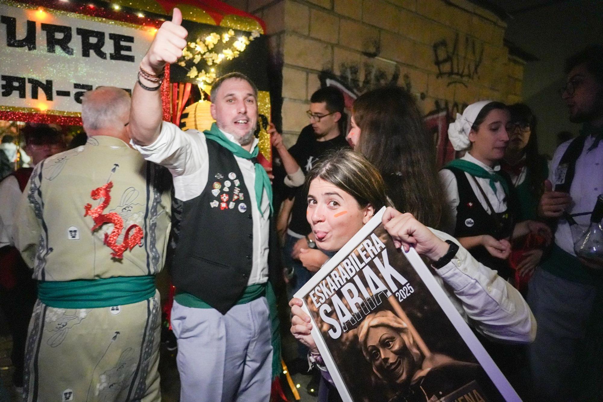 Yeray González da la salida a la intensa maratón de 9 días de fiestas de Basauri con las cuadrillas invadiendo las calles