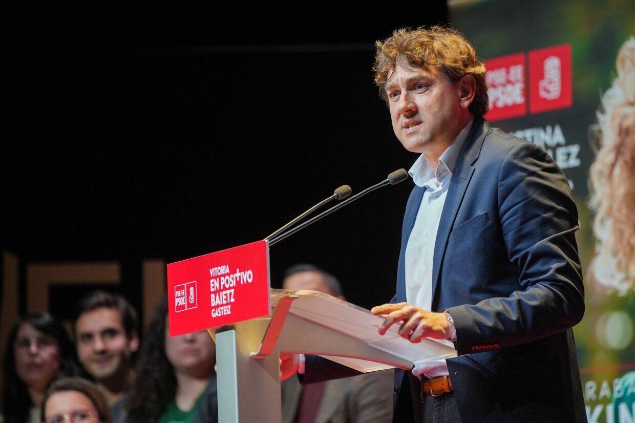En imágenes: arranca la campaña en Vitoria