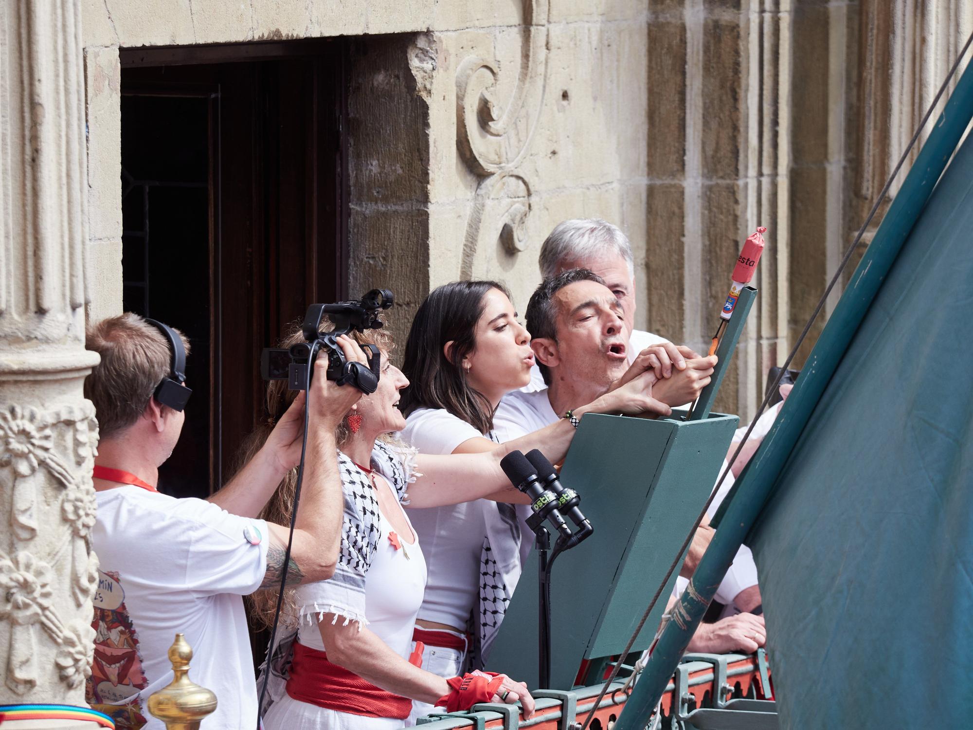 Fotos del  Chupinazo de San Fermín 2025 en Pamplona: ¡La fiesta más internacional se enciende con un grito solidario por Palestina!