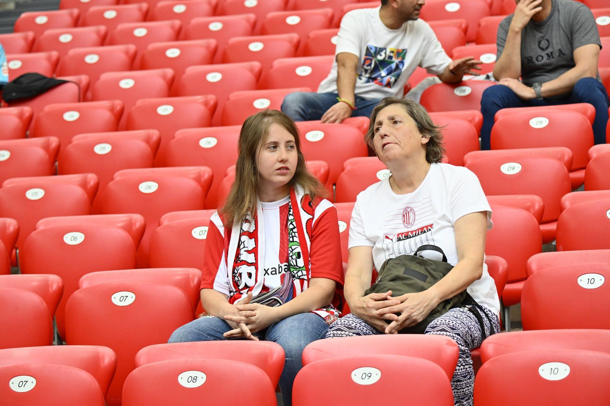 En imágenes: ¿Has asistido al Athletic-Barcelona en San Mamés? Búscate