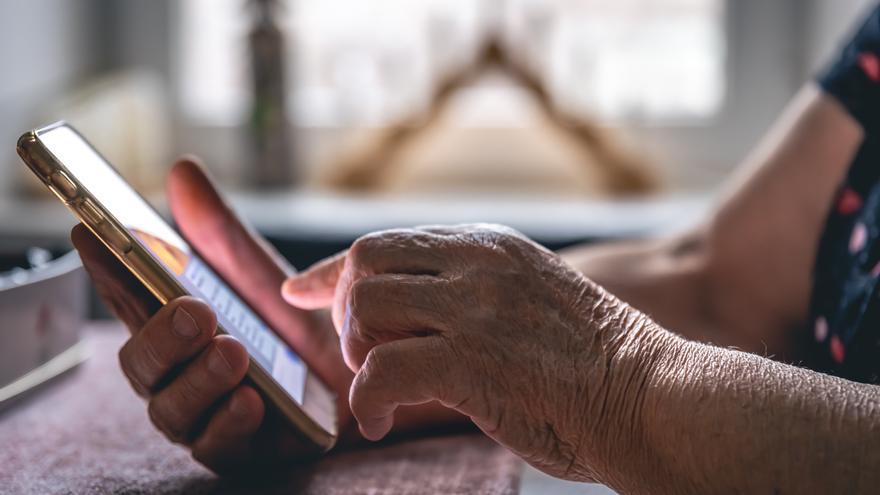 La Ertzaintza alerta sobre una nueva estafa telefónica mediante envíos masivos de SMS