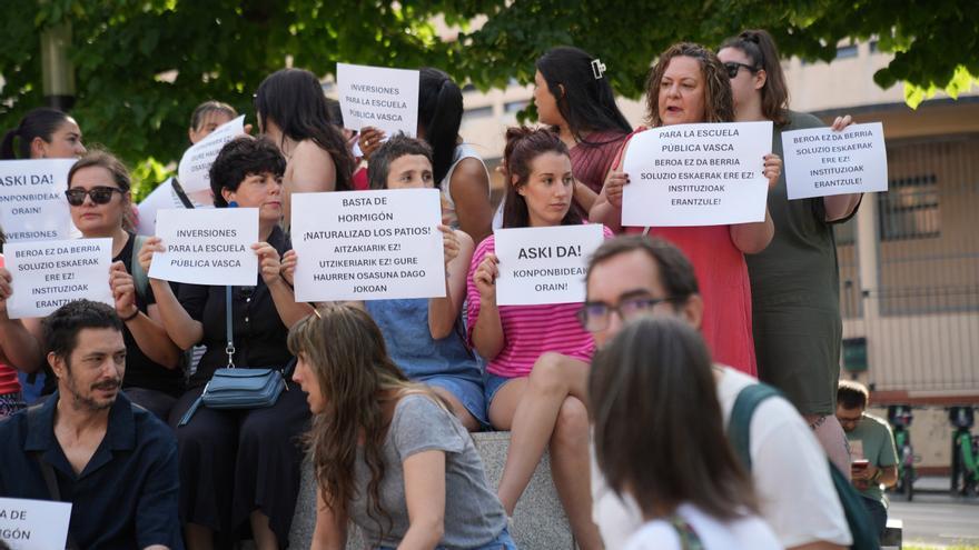 Familias de Bilbao estallan por el calor en las aulas de las escuelas públicas: "¿Qué desgracia tiene que pasar para que se tomen medidas?"