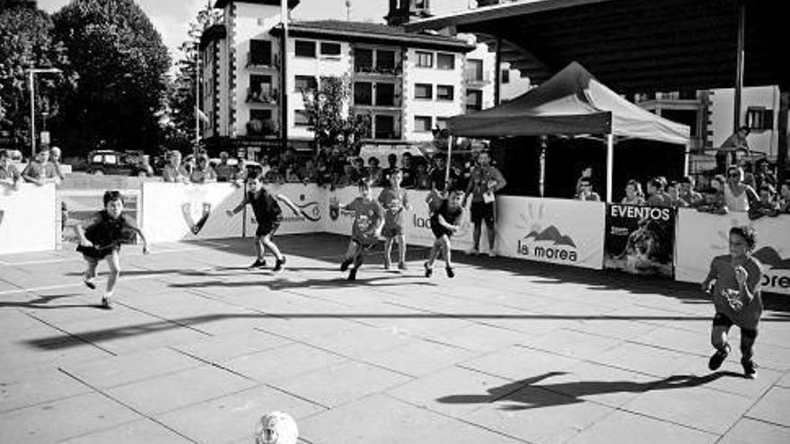 Futbol Plaza 3x3 en Elizondo