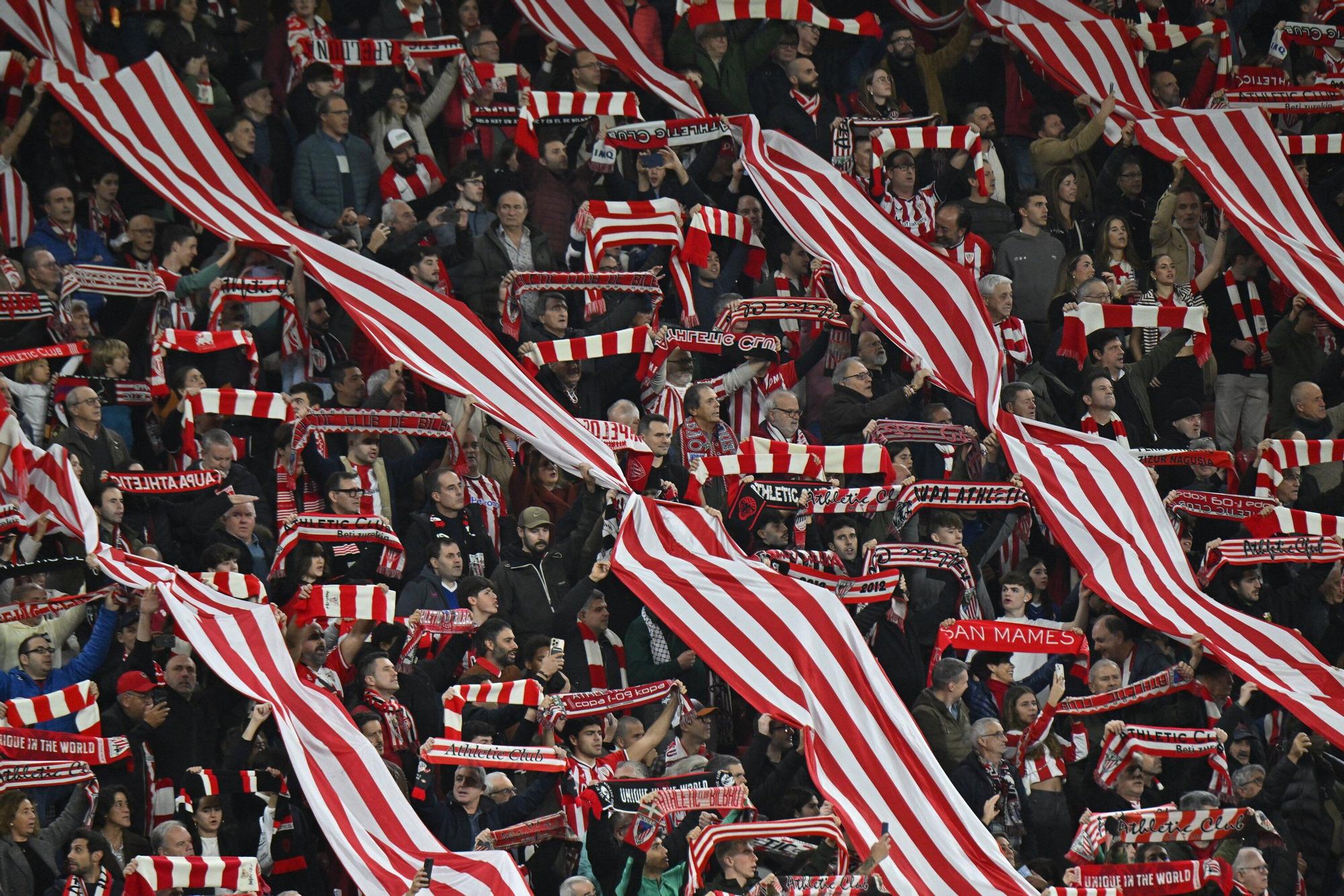 ¿Has estado en San Mamés viendo el Athletic-Atlético? Búscate en nuestra galería