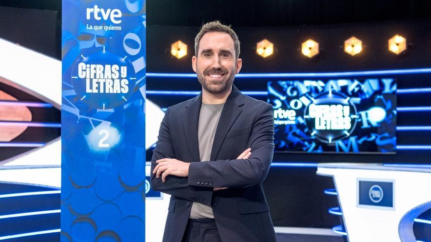 Aitor Albizua presenta un renovado ‘Cifras y letras’