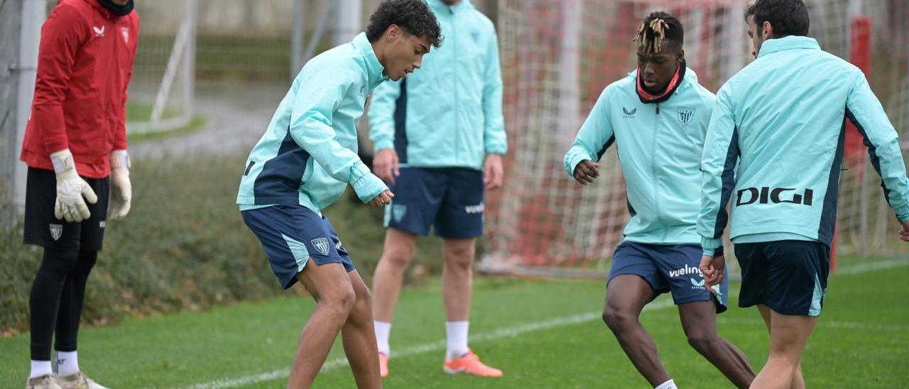 En imágenes: Valverde recupera efectivos en ataque