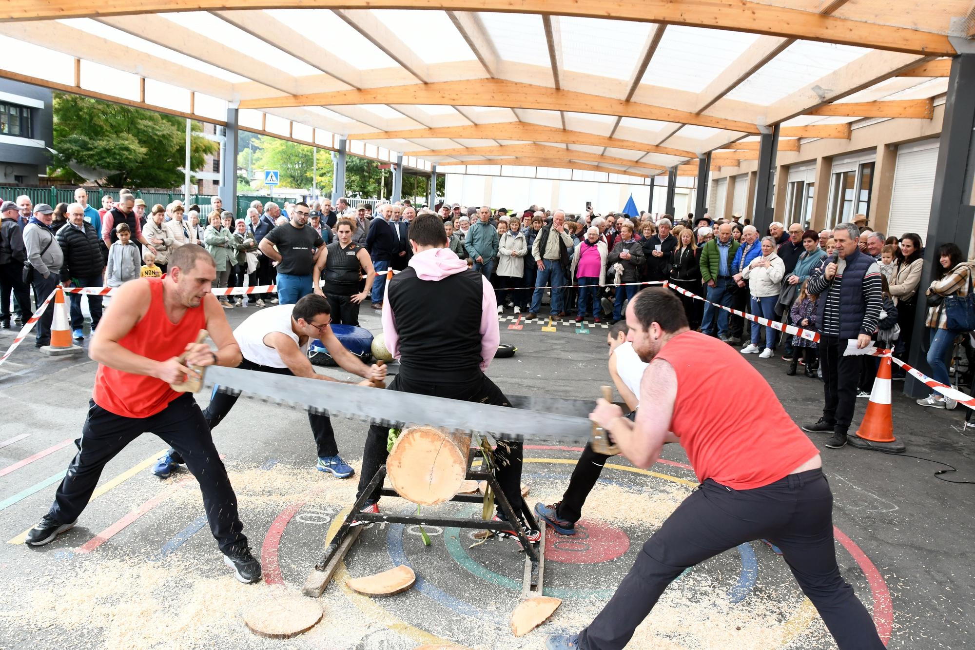 Doneztebe acoge la fiesta de Euskal Arzainak Ameriketan
