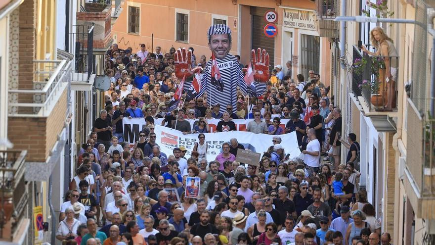 Catarroja protagoniza la novena manifestación para reclamar la dimisión de Mazón por la dana