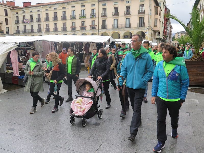 La marcha contra el cáncer de Urretxu y Zumarraga, en imágenes