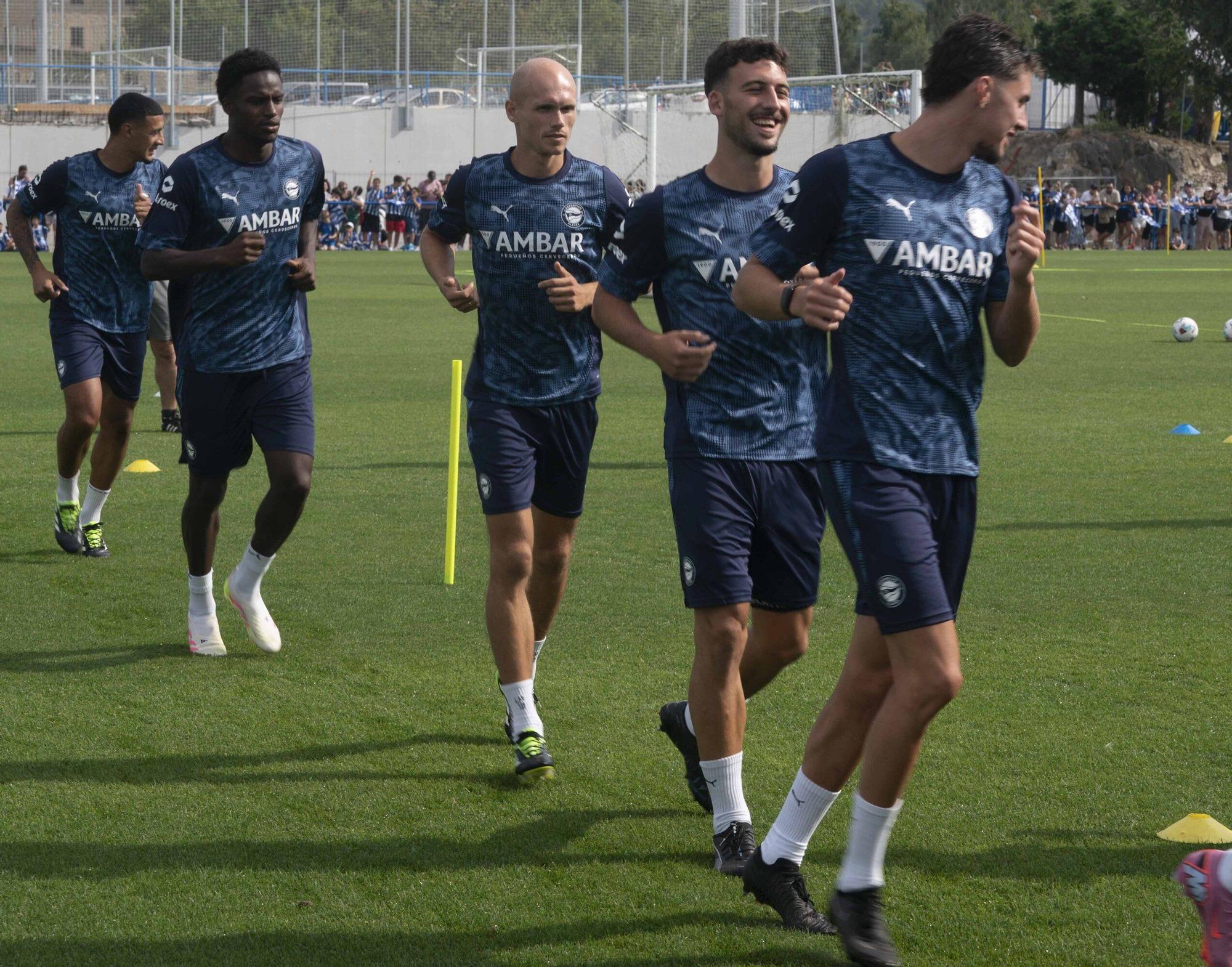 En imágenes: Una afición entregada al Alavés
