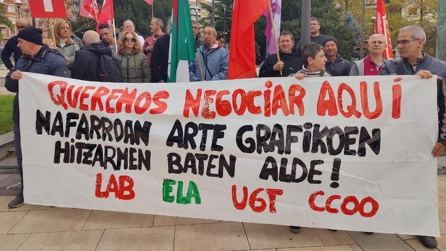 LAB, ELA, UGT y CCOO exigen negociar el Convenio de Artes Gráficas de Navarra