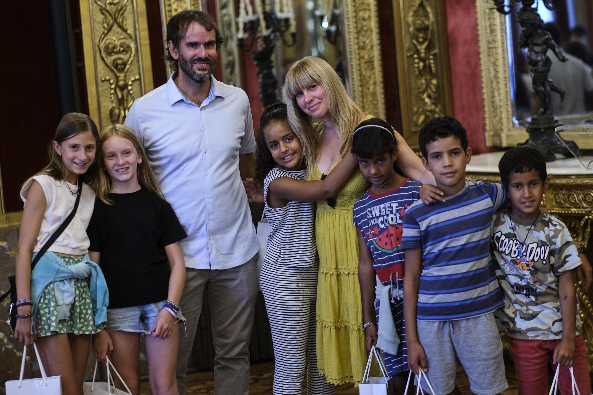 Recepción y despedida de niños saharauis acogidos en Navarra