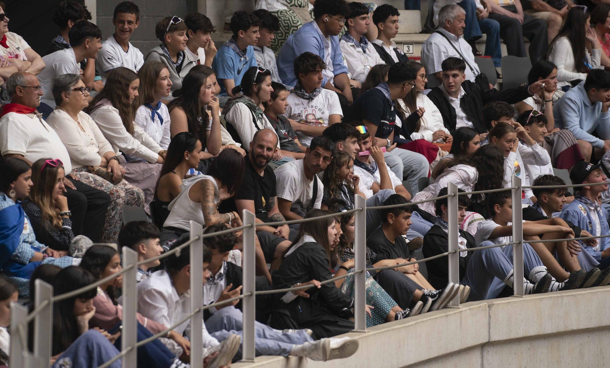 Eb imágenes: Las vaquillas reinan en el Iradier Arena
