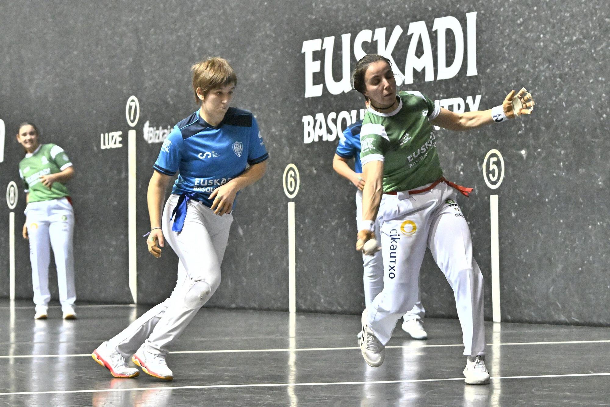 En imágenes: Doblete de Euskadi en mano femenina