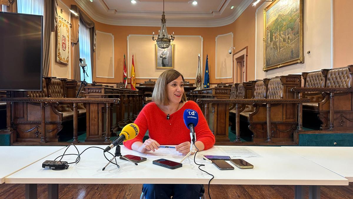 La alcaldesa de Irun, Cristina Laborda, esta mañana en la Casa Consistorial. La alcaldesa de Irun, Cristina Laborda, esta mañana en la Casa Consistorial.