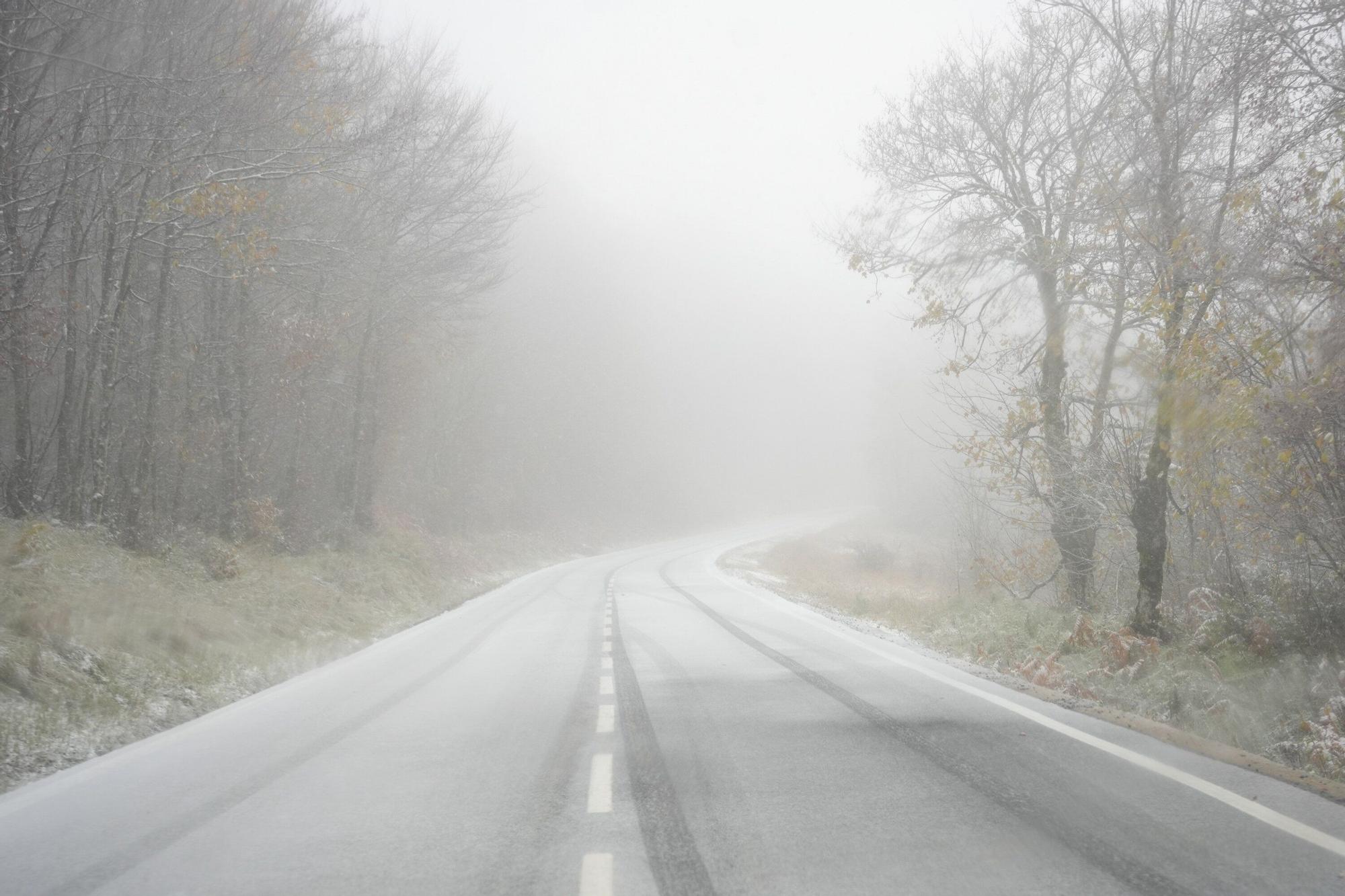 Las primeras nieves del otoño cubren Opakua