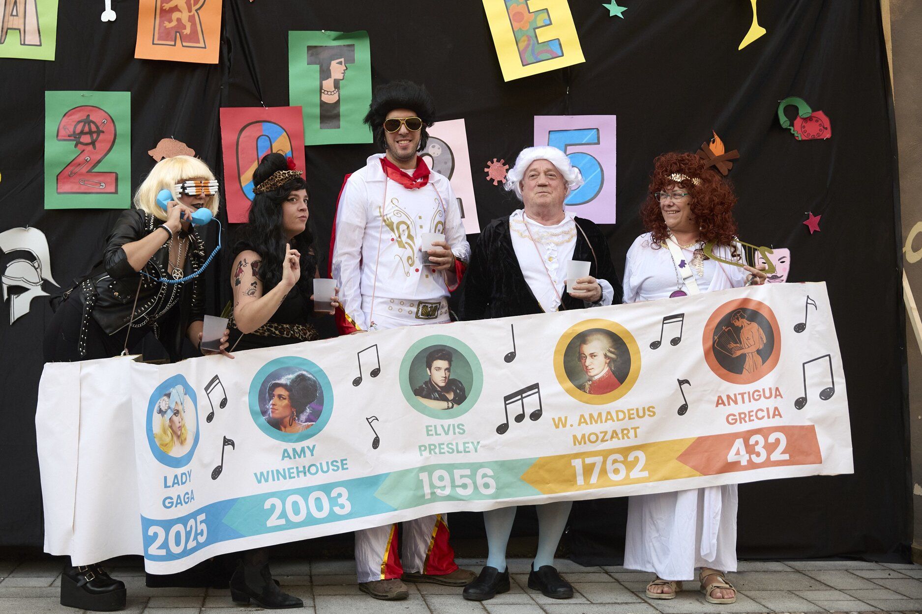 Fotos del día de disfraces en fiestas de Huarte