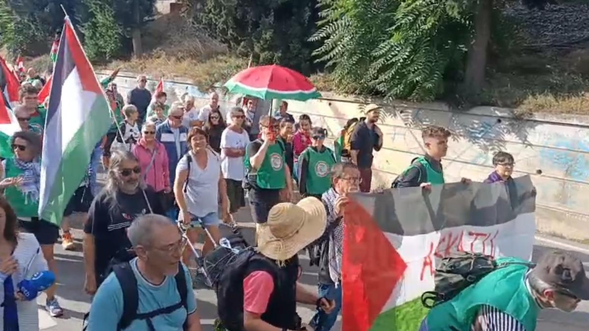 Comienza en Tudela la marcha propalestina 'Desde el Río hasta el Mar'.