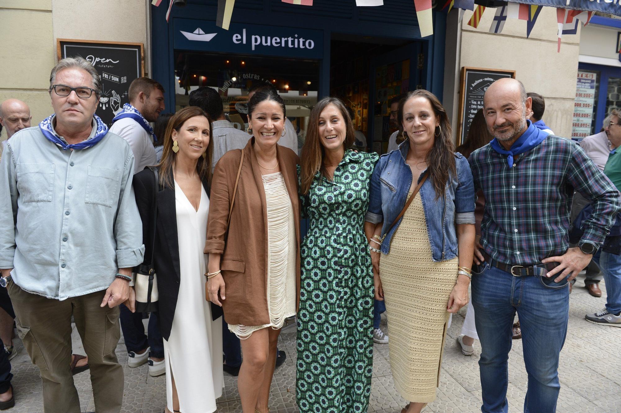 Julián Gómez, Sofía Callejo, Amaia Sáez, Begoña del Vigo, Mónica Negueruelo y Gerardo Pedrosa disfrutaron del ambiente de García Rivero.