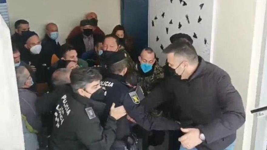 Imagen del asalto al Ayuntamiento de Lorca.