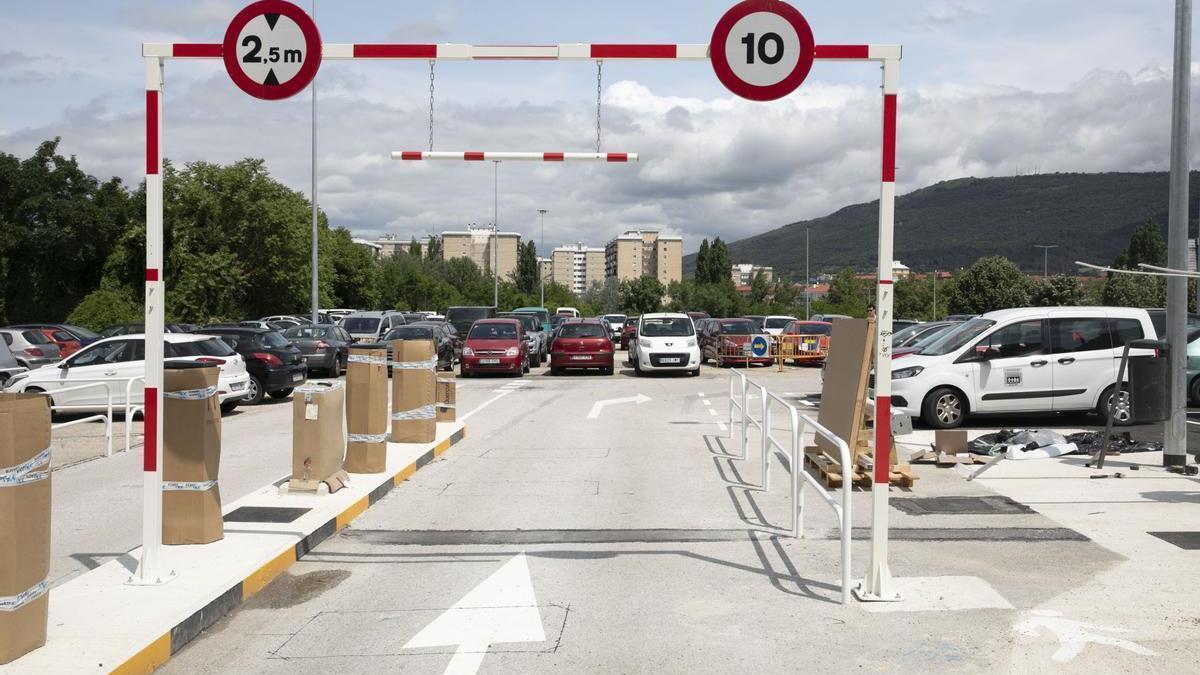 Acceso al aparcamiento disuasorio de San Juan