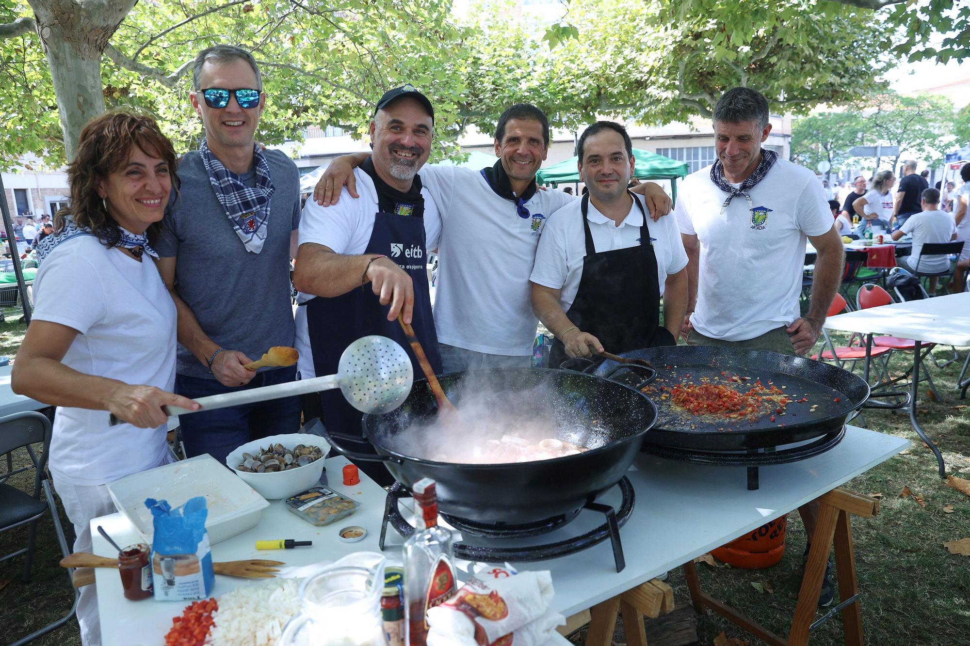 Fotos de la paellada de Huarte