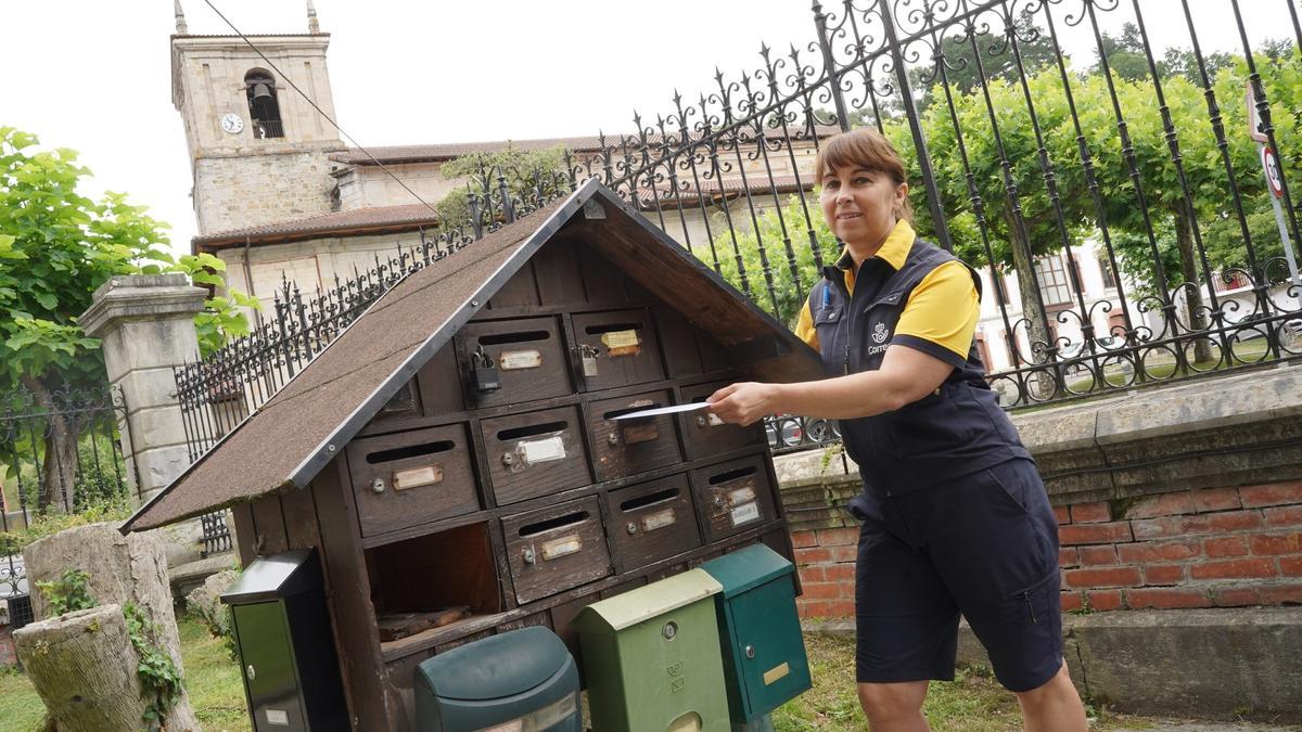 Blanca Ruiz, cartera rural en Gordexola