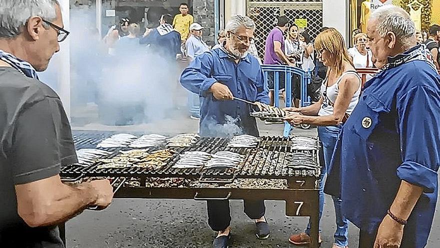 El humo de las pailas no podía faltar en esta exposición.