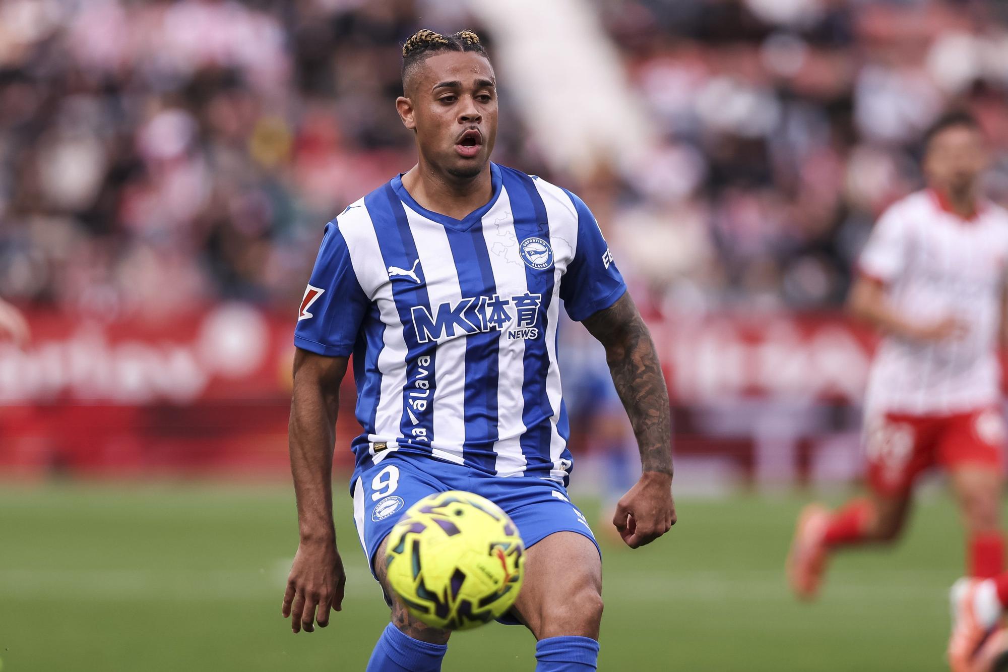 En imágenes: Todas las fotos del Girona FC - Alavés en el estadio Montilivi