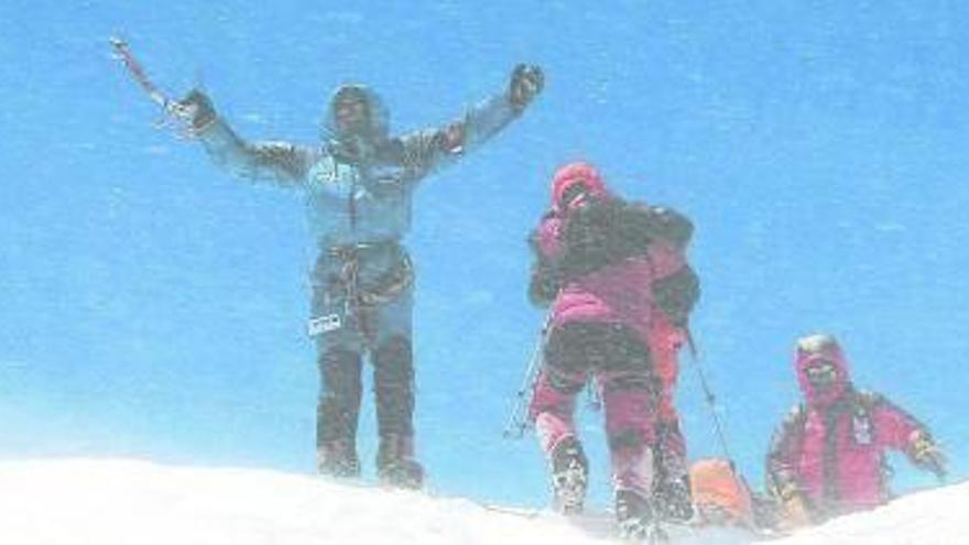 Txikon tratará de coronar hoy