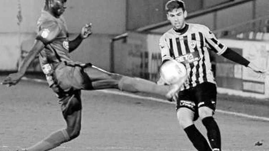El Barakaldo sigue  sin carburar