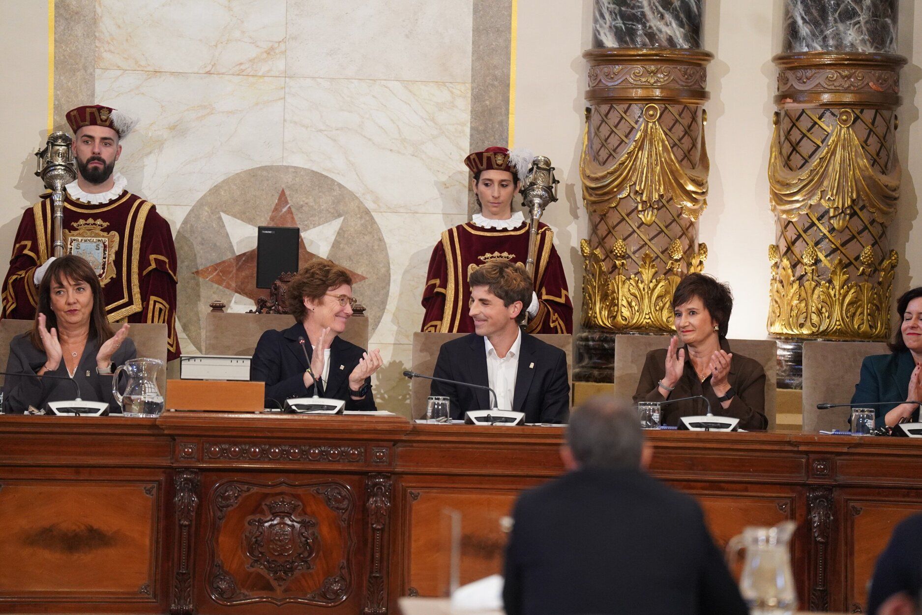 Jon Insausti ya es nuevo alcalde de Donostia: así ha sido su elección