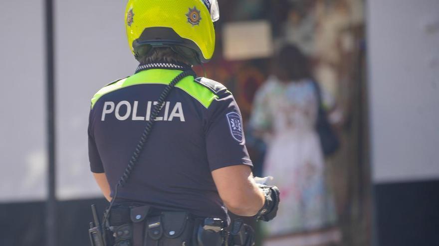 Detenido por agredir a un policía tras intentar huir en un patinete en Vitoria