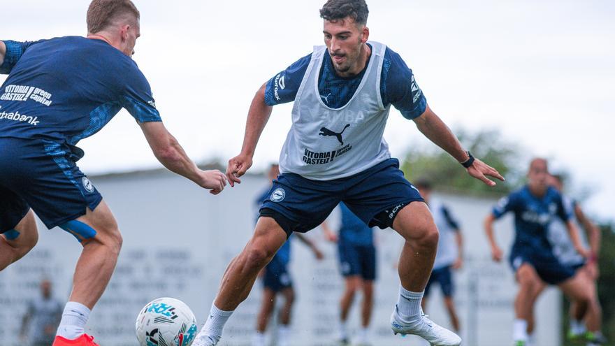 &quot;Mi objetivo es seguir en el Alavés, no pienso en otra cesión&quot;