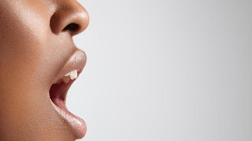 ¿Mal sabor de boca al despertar?: esta es la solución