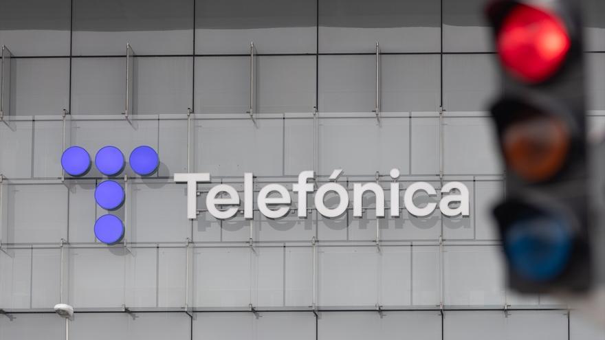 Los sindicatos rechazan las mejoras económicas planteadas por Telefónica en el ERE