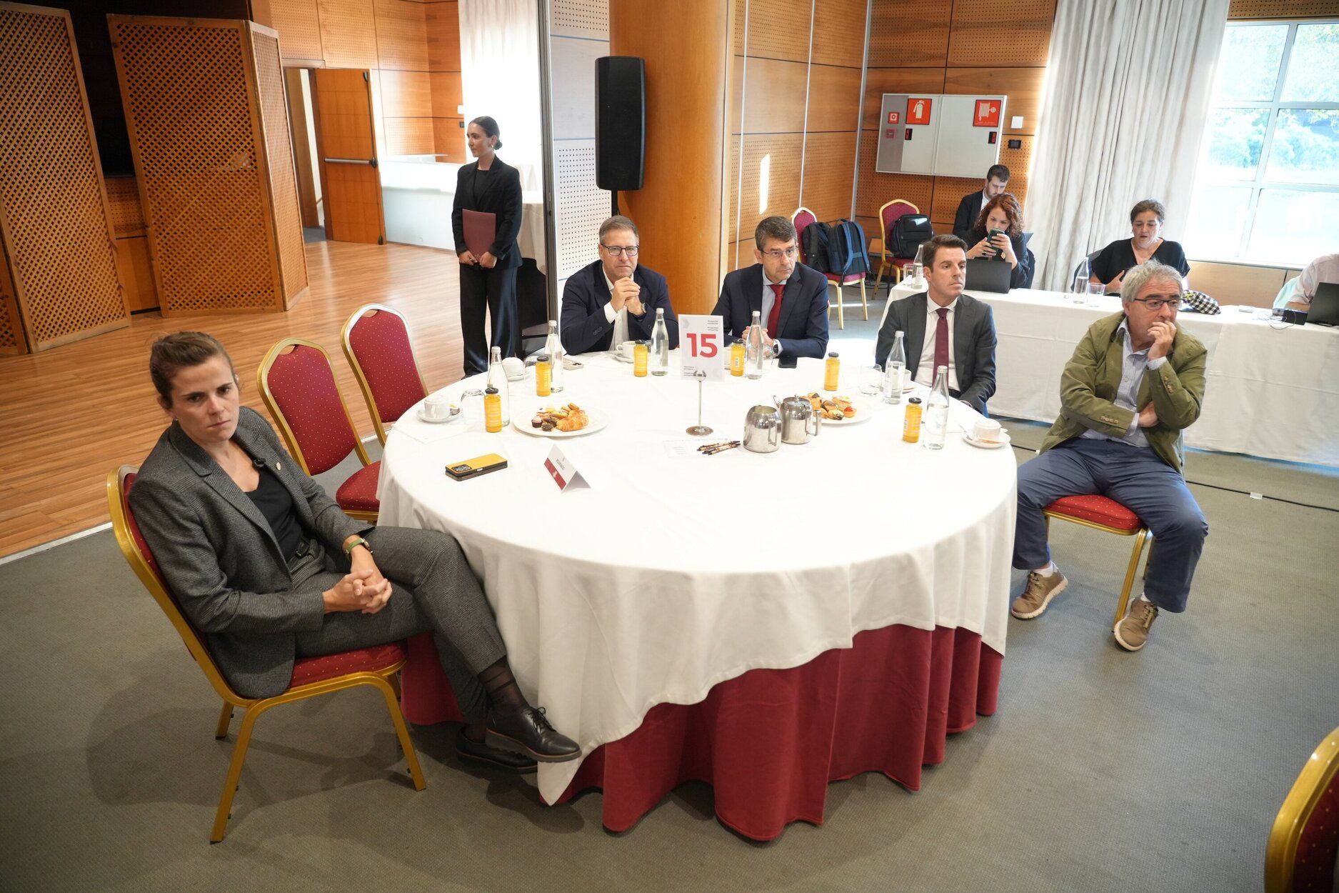 En imágenes: Foro "Prosperidad Compartida" en Gasteiz con Salvador Illa