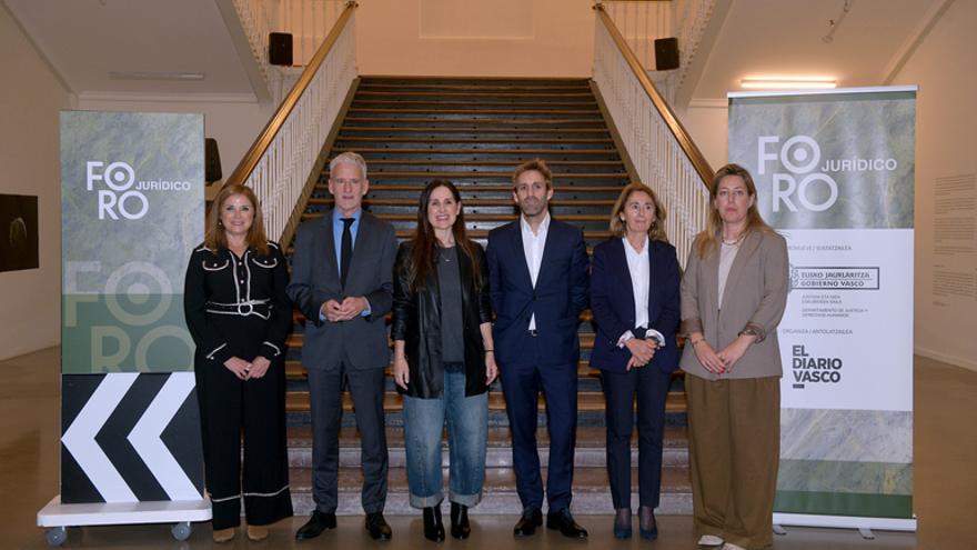 San Josek adierazi du “erreparatzea ez da ahaztea, baizik eta oreka berri bat eraikitzea, egian, errespetuan eta erantzukizun partekatuan oinarrituta”