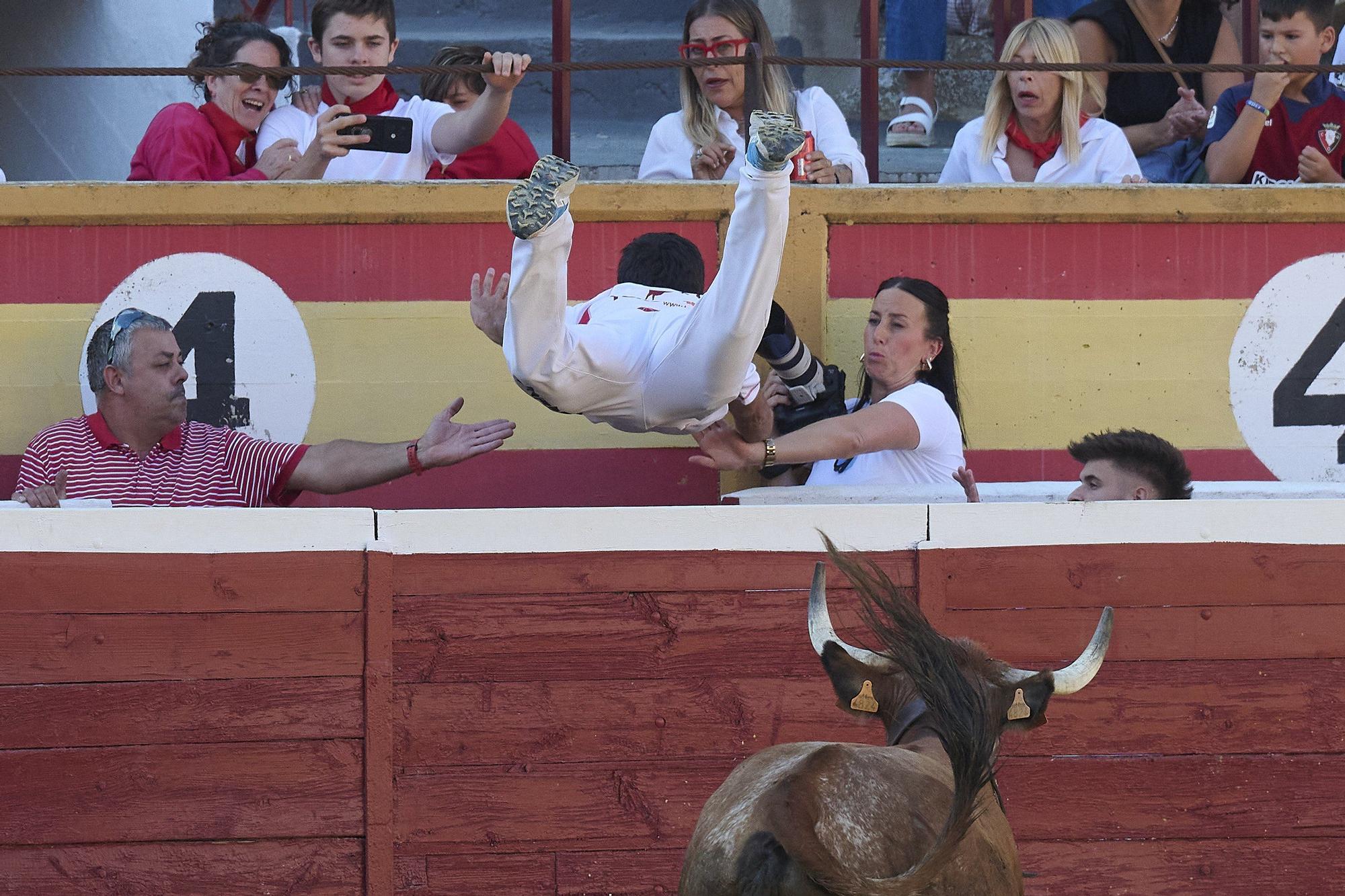 Concurso de recortadores con anillas