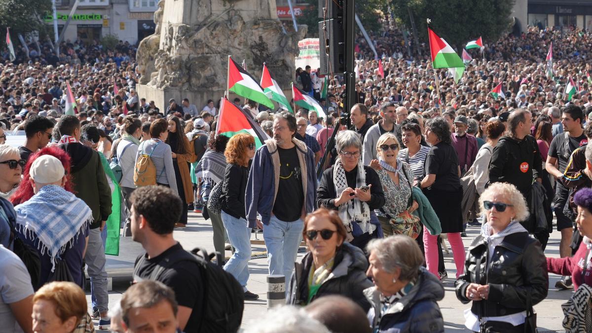 Manifestación en favor del pueblo de Gaza en Vitoria