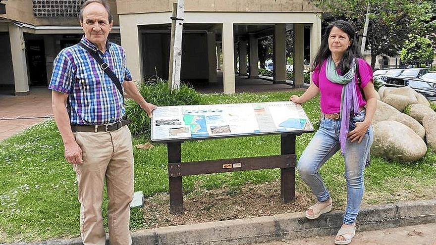 Las características geológicas de Zarautz recogidas en un panel