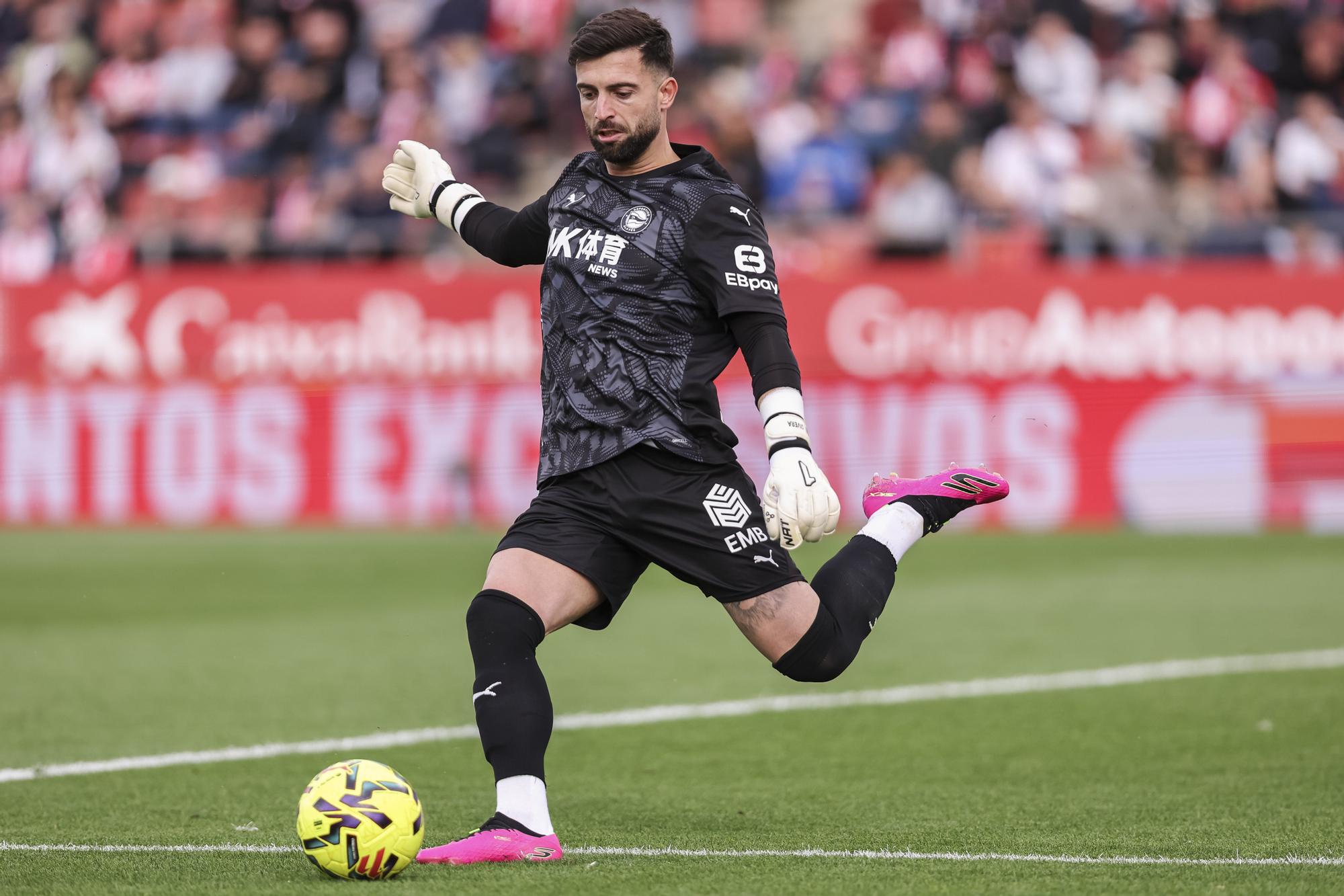 En imágenes: Todas las fotos del Girona FC - Alavés en el estadio Montilivi