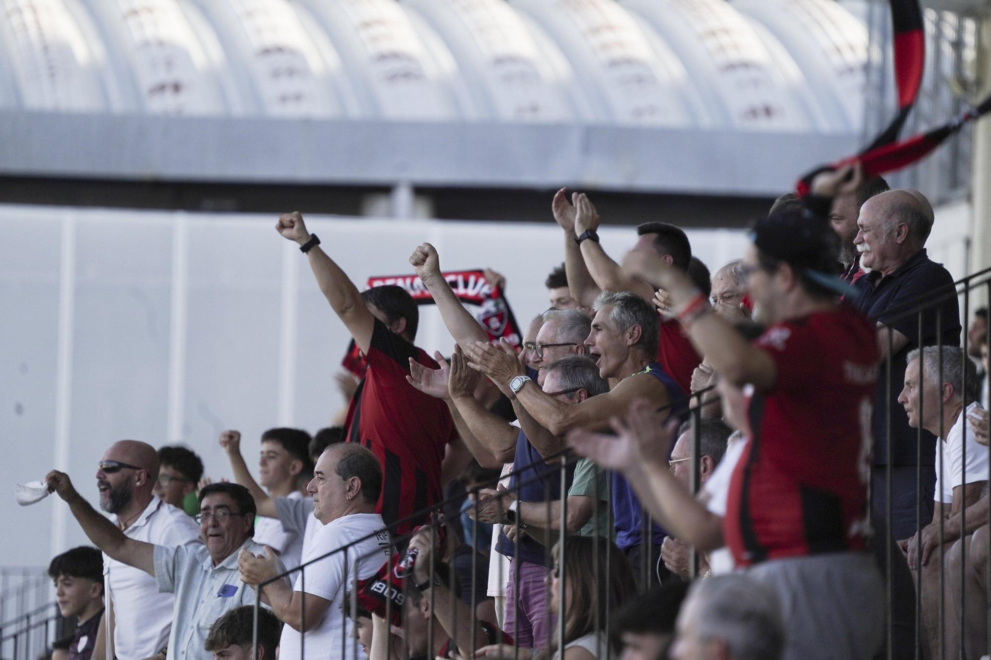 En imágenes: El Arenas no logra pasar del empate ante el Cacereño