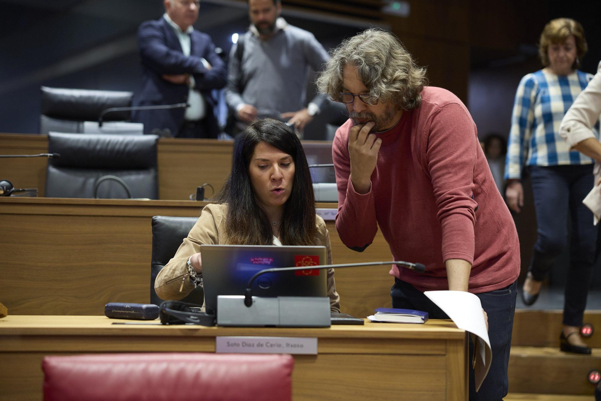 Fotos del pleno del Parlamento de Navarra del jueves 30 de octubre