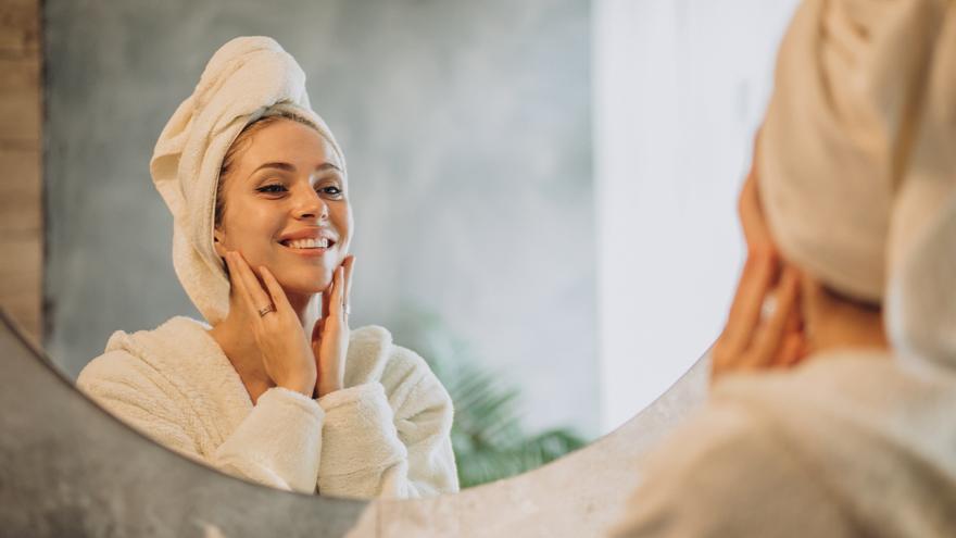 La clave para tener una piel radiante y sin imperfecciones, según una dermatóloga
