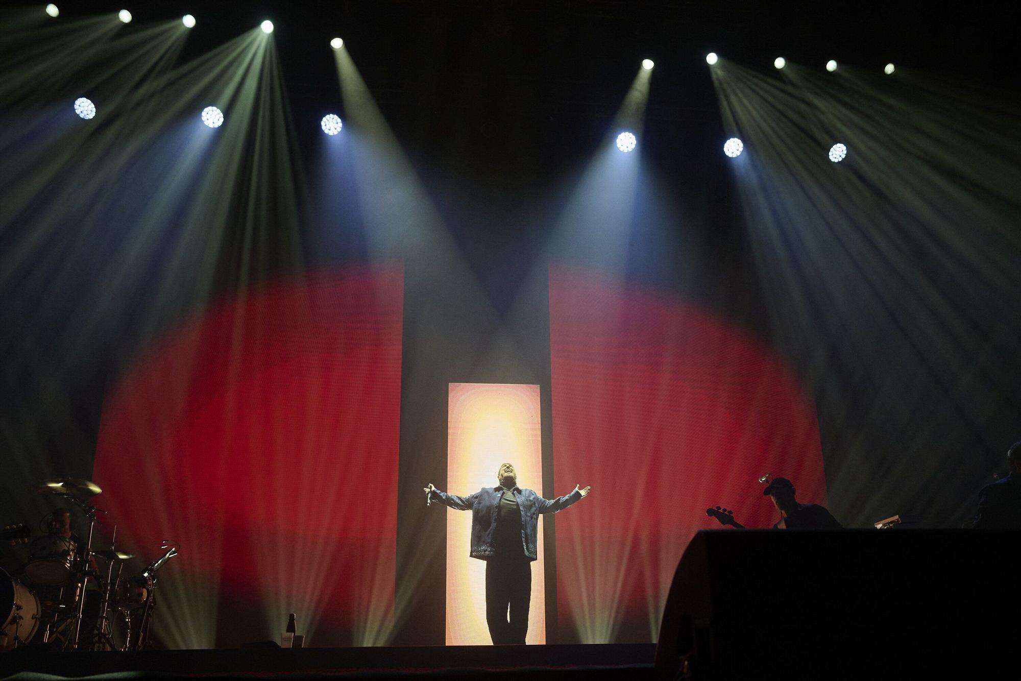Fotos del concierto de Antonio Orozco en el Navarra Arena de Pamplona