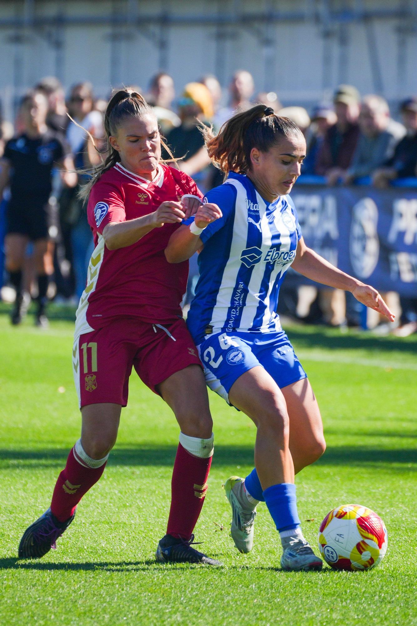 En imágenes: Las Gloriosas consiguen los tres puntos frente al Tenerife Sur B