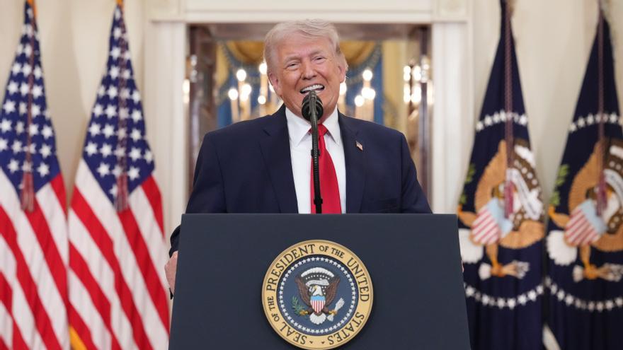 Irán responde con fuego a la promesa de Trump de finalizar la guerra “en semanas”