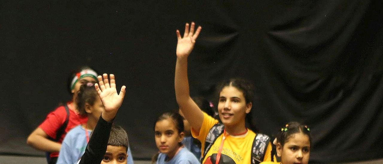 &#039;Vacaciones en Paz&#039;: recepción a los niños saharauis que llegan a Navarra para pasar el verano